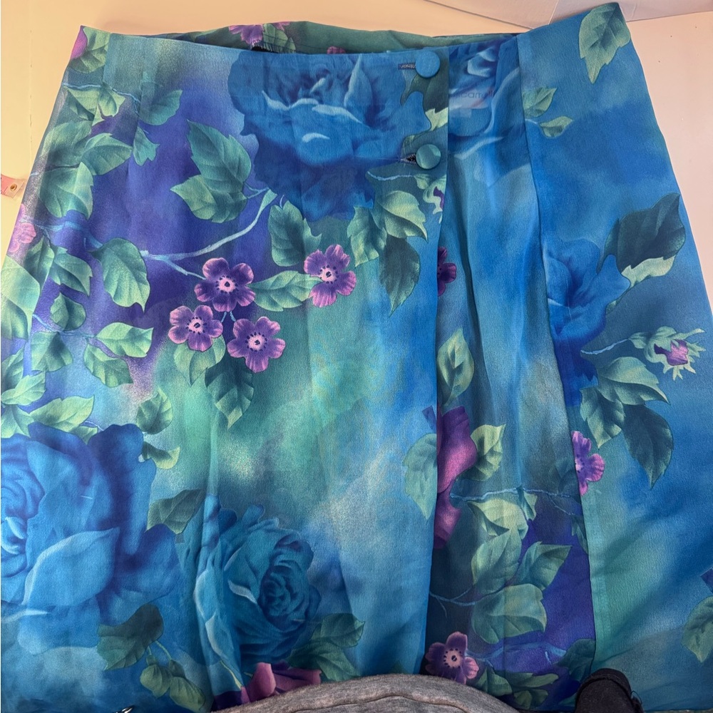 M.J. Carroll Floral Wrap Skirt Sz 16 • Midi Length • Vintage - Picture 7 of 13